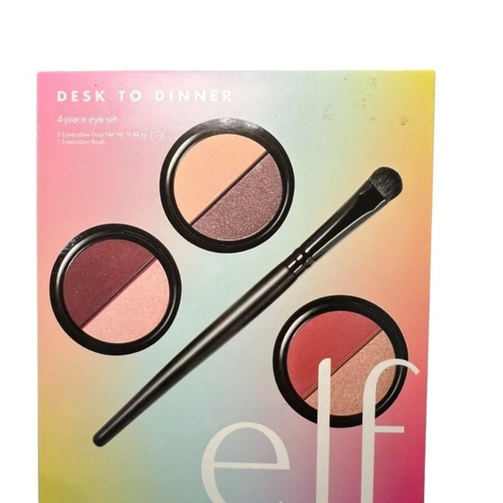 e.l.f. elf 3 Eyeshadow Desk to Dinner and Brush Set - 4pc Makeup Set Gift Travel